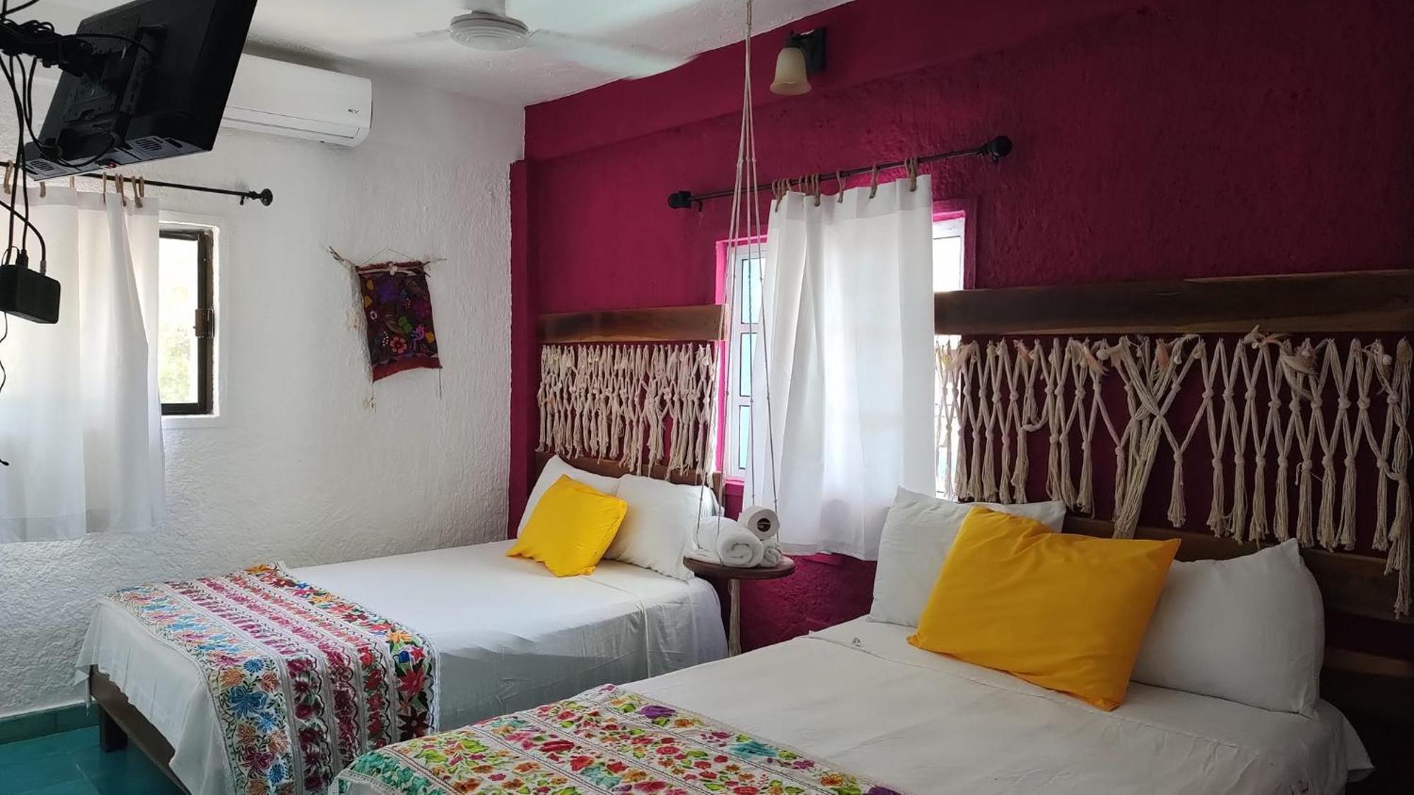 Hotel Gutierrez Селестун Экстерьер фото