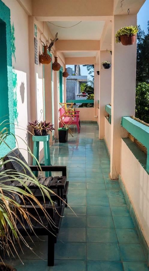 Hotel Gutierrez Селестун Экстерьер фото